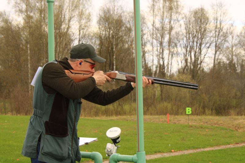 
Šaušanas sacensības mednieku līga
