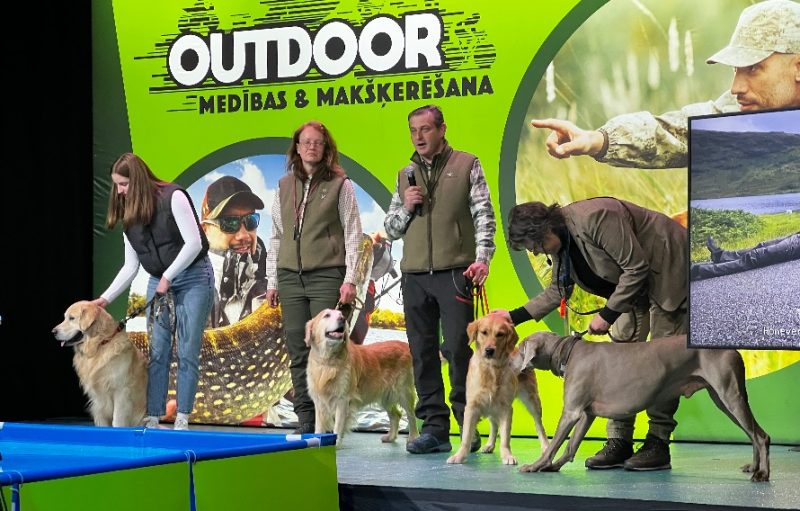 
Medību suņu parāde
